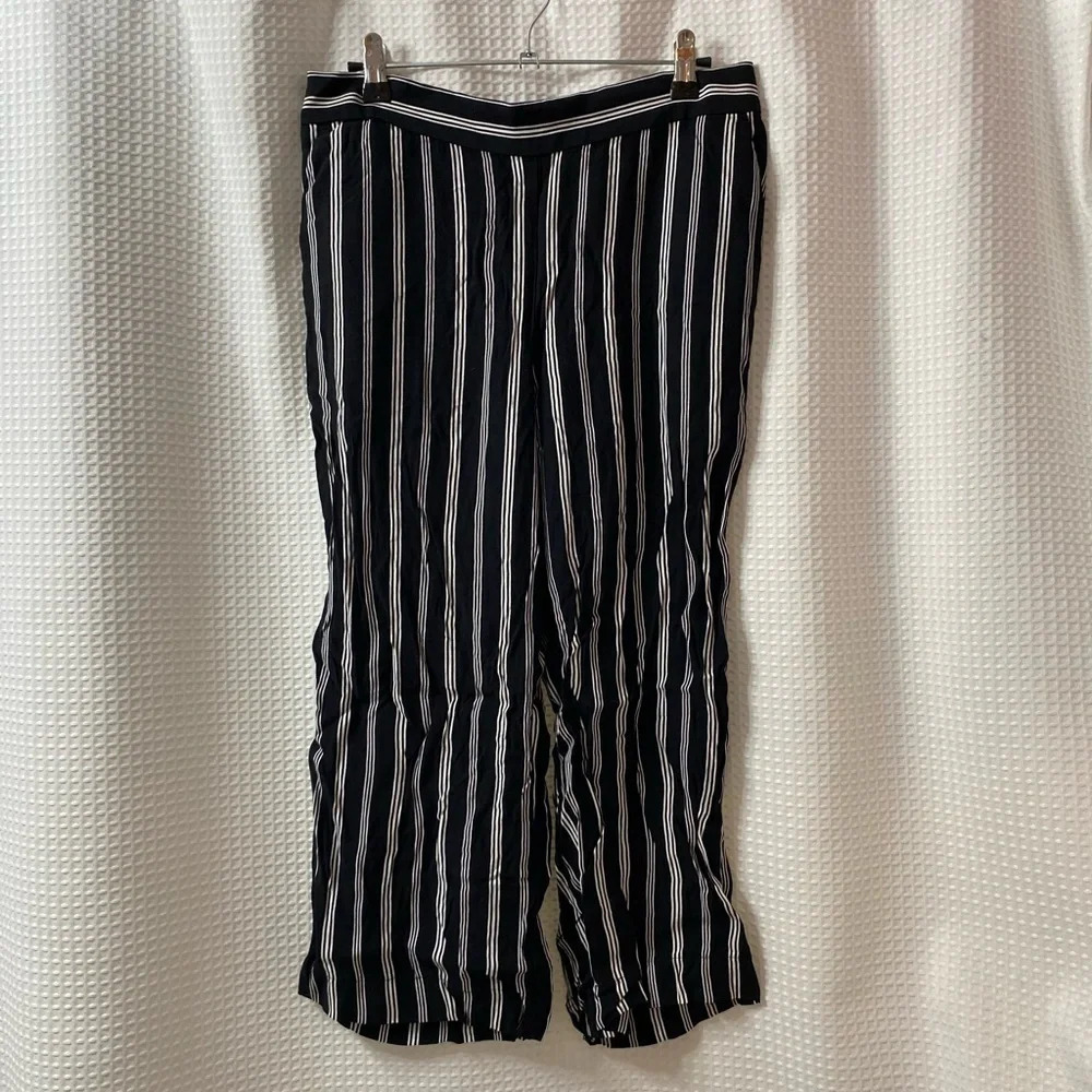 NWOT LOFT Petite Striped Straight Leg Pants